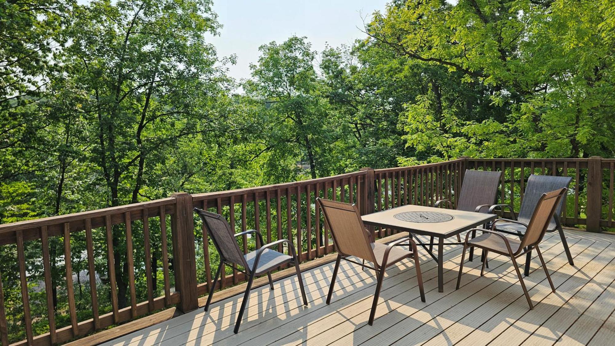 Cool Valley Rest Rocky Mount Exteriör bild